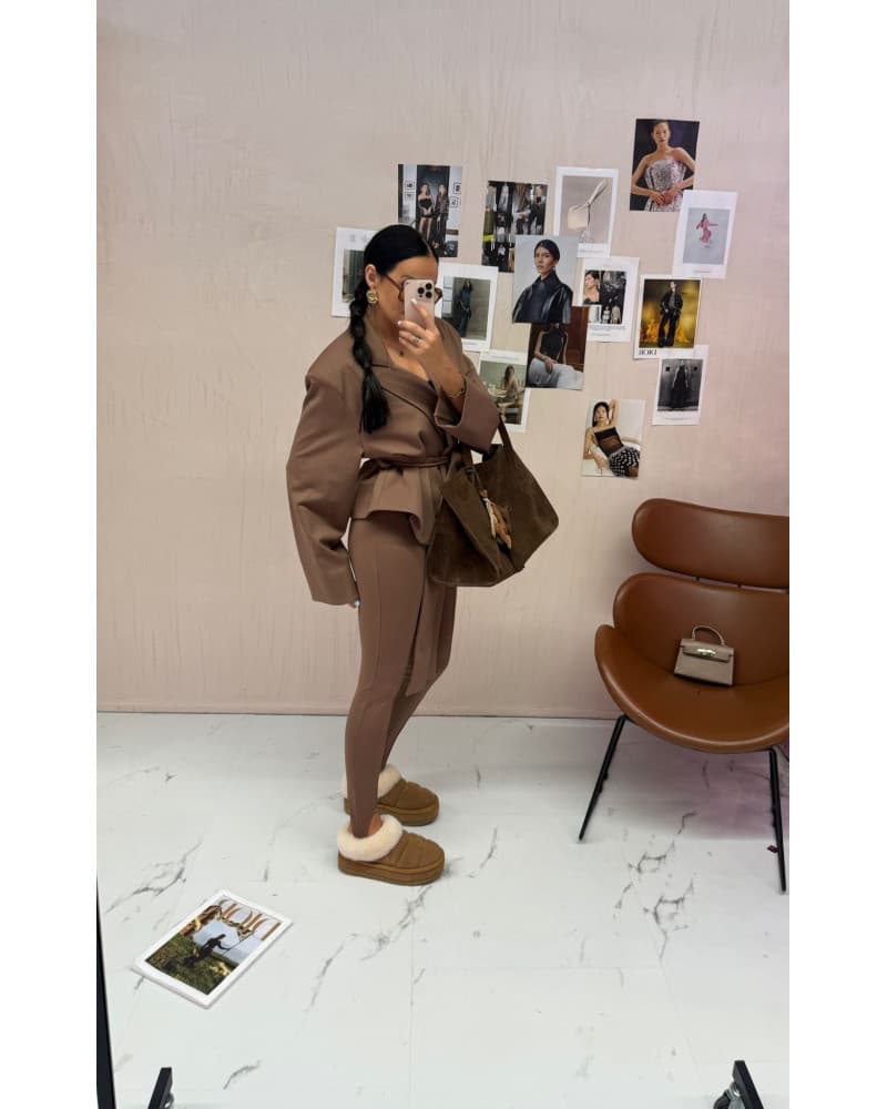 Legginsy zapiętki z przeszyciami La Milla camel — zdjęcie 1 z 4